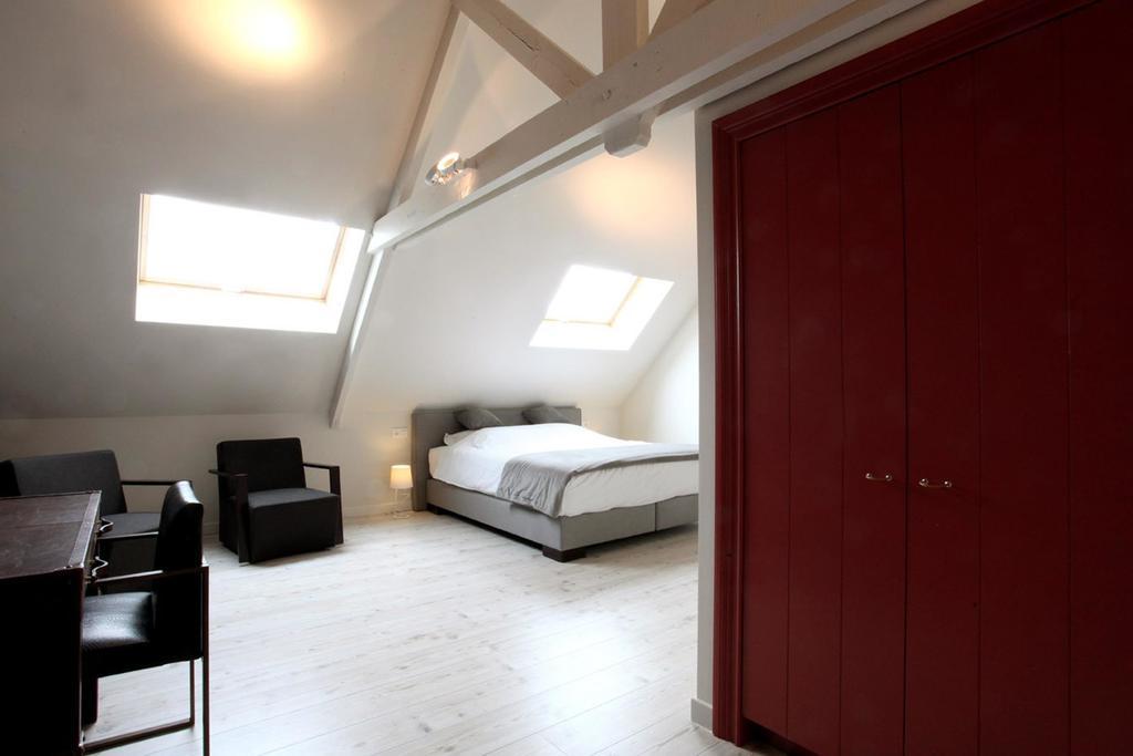B&B 2Sprong Wevelgem Bilik gambar